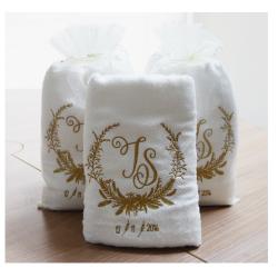 Bambio ผ้าขนหนูรับไหว้ปักโลโก้