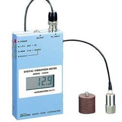ShowaSokki รุ่น1340Bเครื่องวัดความสั่นสะเทือนแบบดิจิตอลDigital Accelerometer,Meas.range:1～1999m/s2,10～19990m/s2