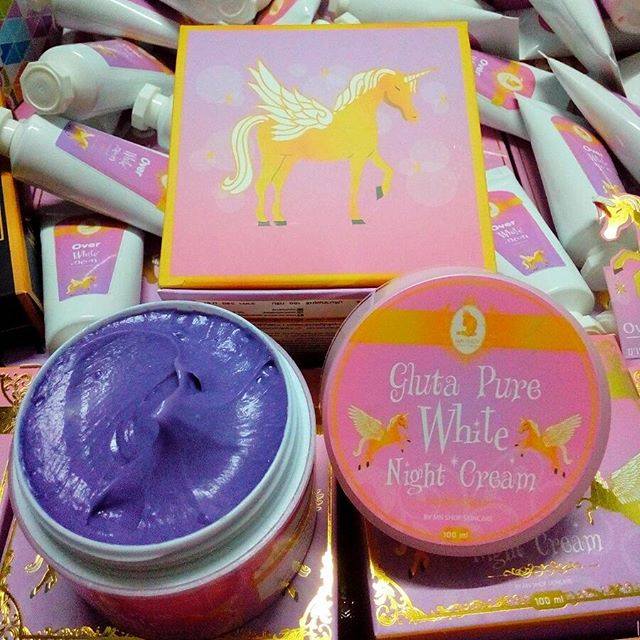GLUTA PURE White Night Cream กลูต้าเพียว ทรีทเม้นผิวขาว