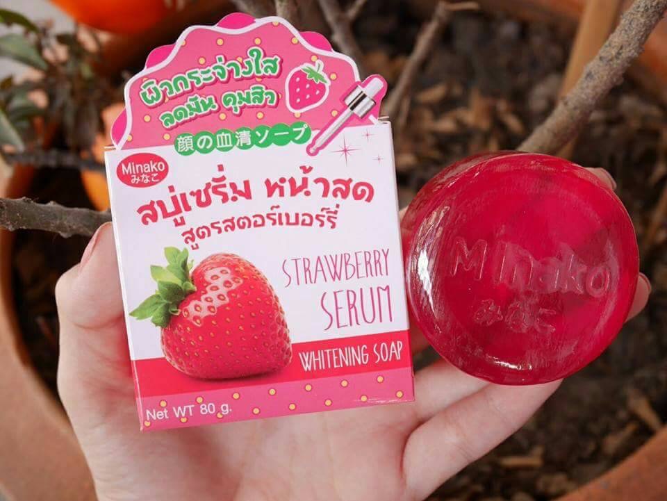 สบู่เซรั่มหน้าสด สูตรสตอเบอร์รี่ (Minako Strawberry Serum Soap)
