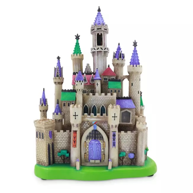 โมเดลปราสาท Disney Store Sleeping Beauty Castle Collection Light-Up Figurine, 6 of 10 ราคา 9,500 - บาท