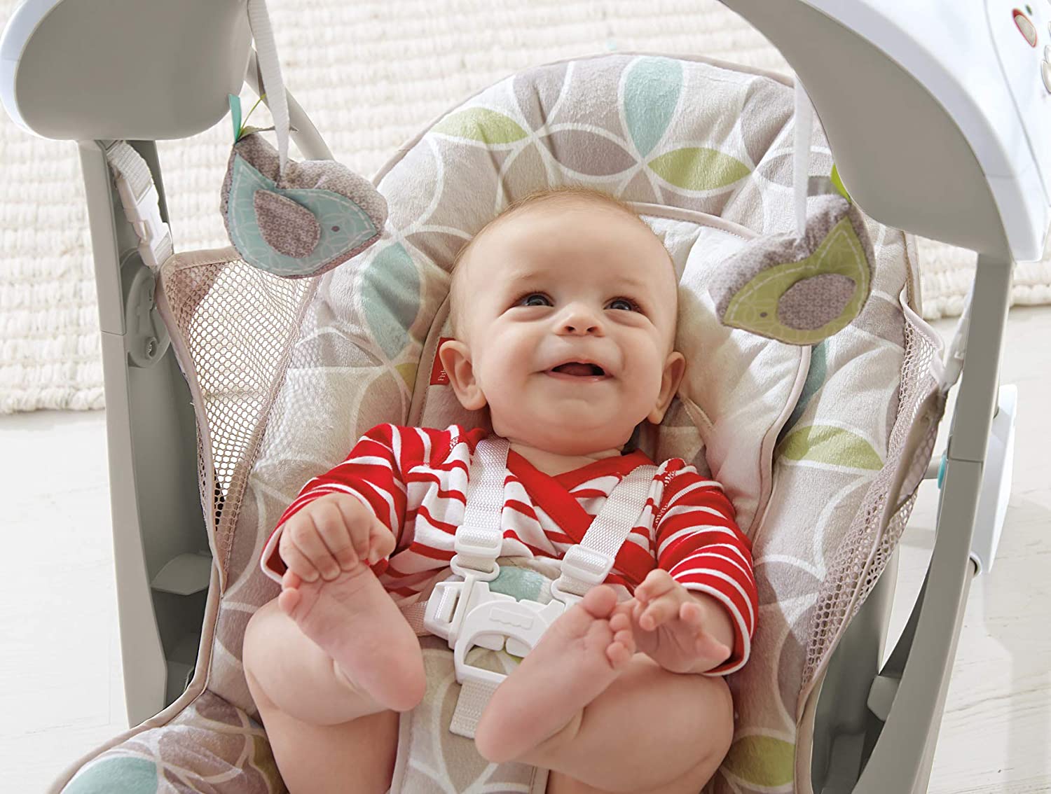 Fisher-Price Deluxe Take-Along Swing & Seat Mocha Swirl ราคา 3,990.- บาท