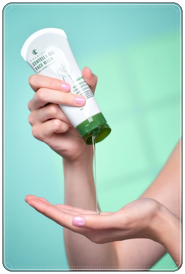 เจลล้างหน้า สูตรลดสิว Centella Gel Face Wash CHARIYA เจลล้างหน้าชาริยา