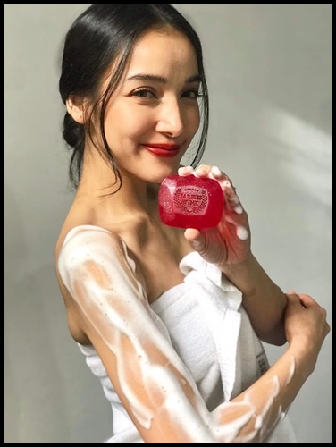 สบู่ดอกไม้แดง บาร์บี้วิ้ง BarbiesWink Soap