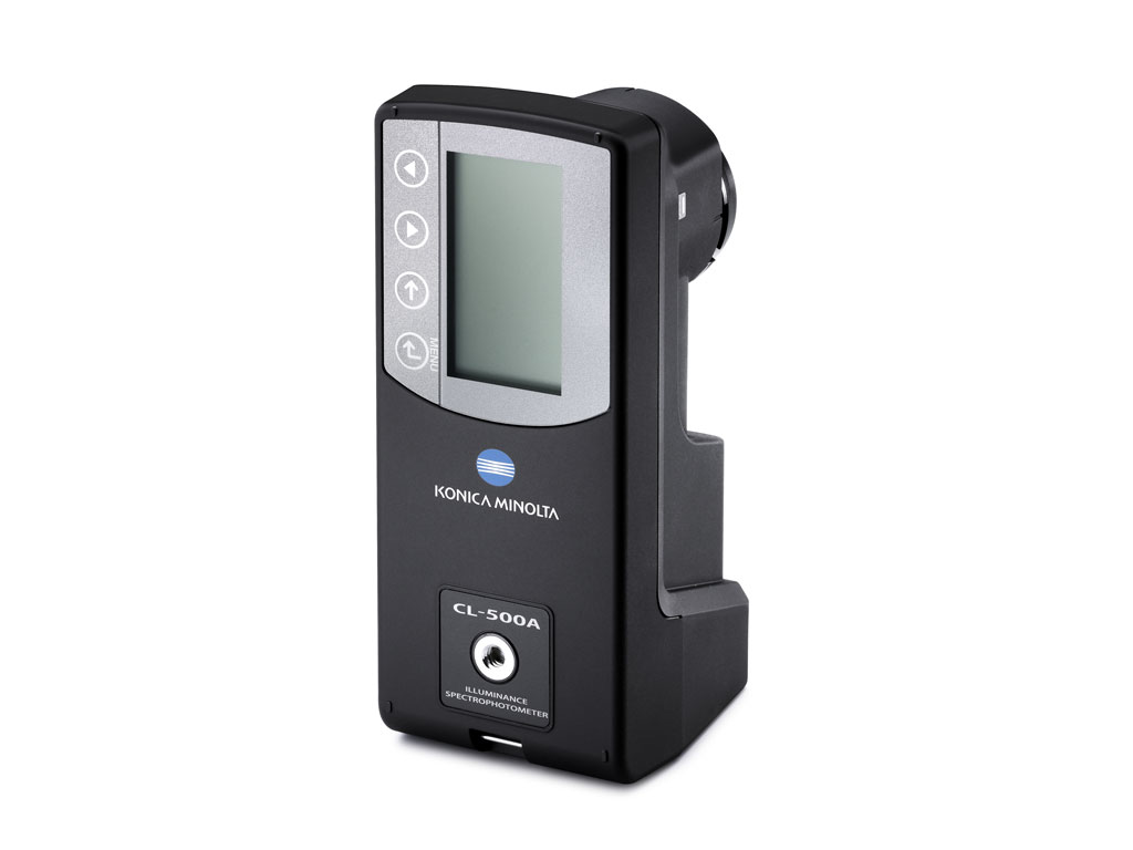 Konica รุ่นCL-500Aเครื่องวัดความสว่างของแสง Minolta Spectroluminometer CL-500A