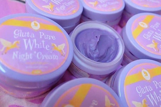 กลูต้าเพียว ทรีทเม้นผิวขาว (GLUTA PURE White Night Cream) ขนาด 100 g.