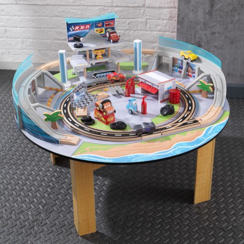ใหม่ล่าสุด❤️KIDKRAFT Disney Pixar Cars 3 Florida 55+ Piece Wooden Track Set with Accessories and Table โต๊ะสนามแข่งรถจำลอง จากฉากการ์ตูนยอดฮิต เรื่อง แมคควีน มาพร้อมกับอุปกรณ์ทั้งหมด55 ชิ้น พร้อมเล่น วัสดุทำจากเนื้อไม้ แข็งแรงทนทาน ราคา 6990 บาท
