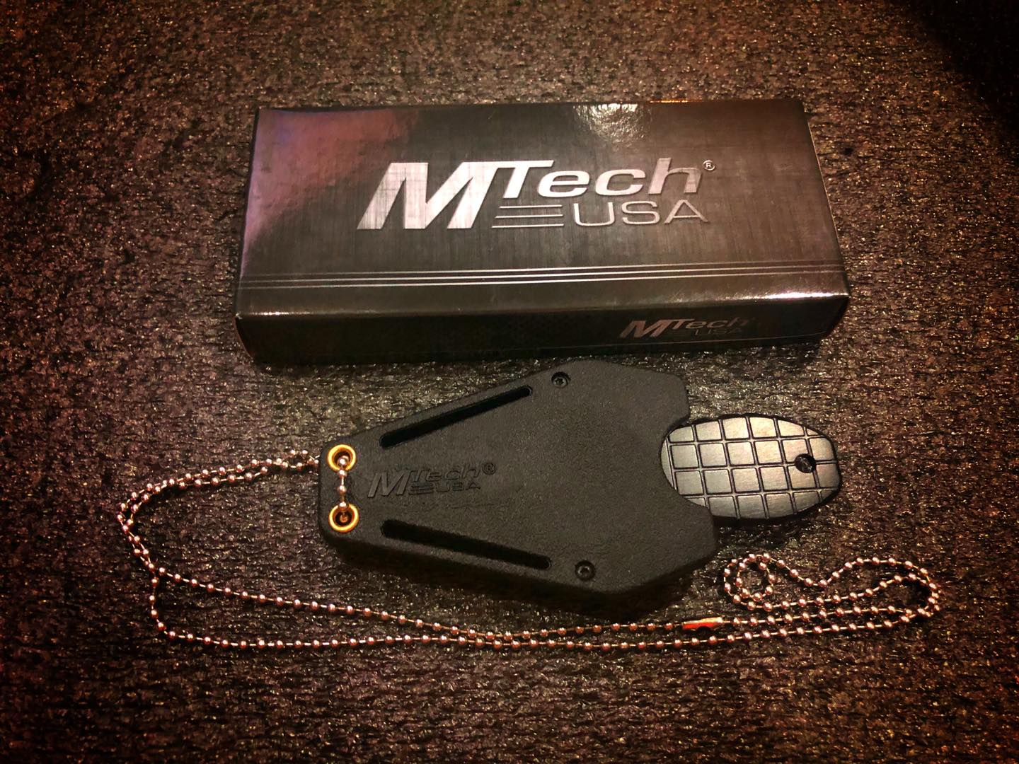 MTECH USA MT-588 Neck Knife มีดคล้องคอสุดเท่ห์
