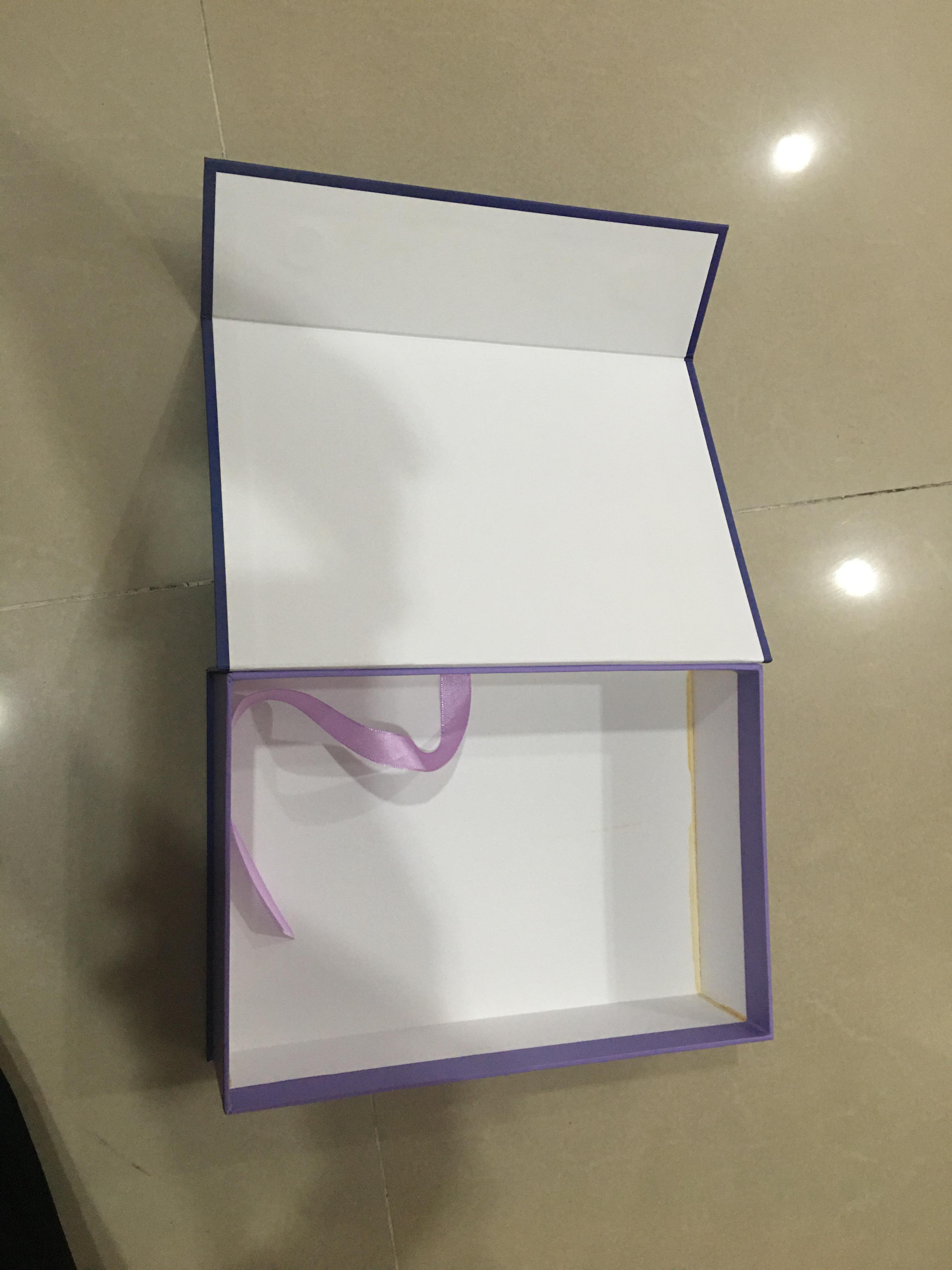 Boxset นิยายแปล ถ้อยคำจากบุปผา + หนังสือ 4 เล่ม