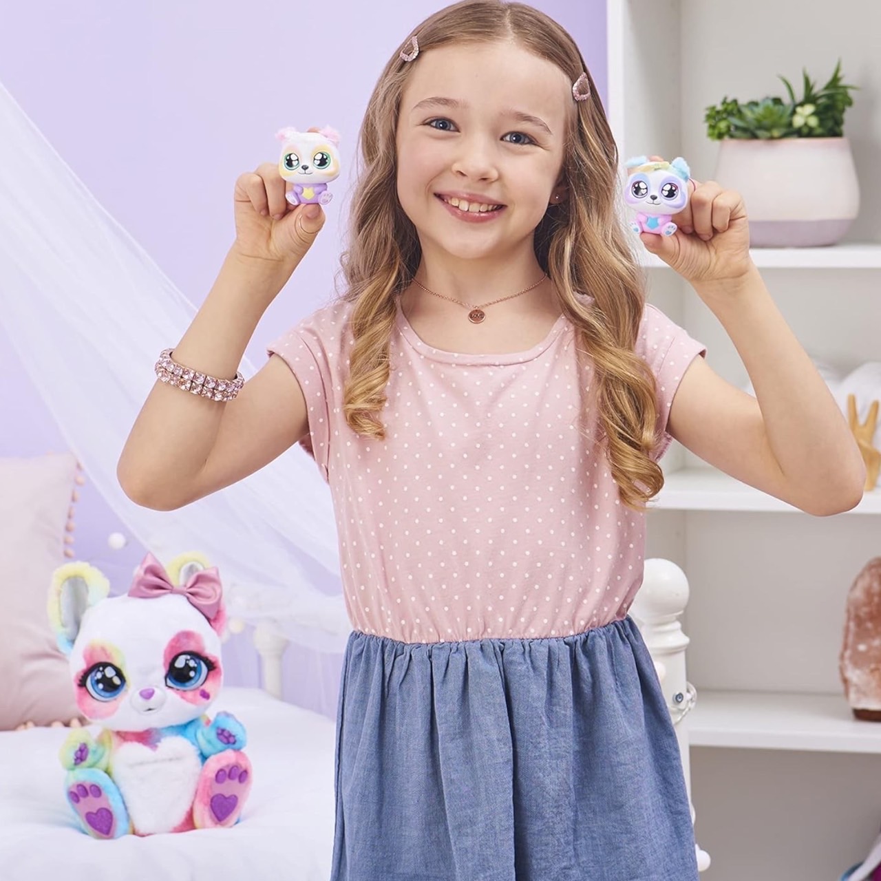 มาม๊าหมี&ลูกน้อยPeek-A-Roo, Interactive Rainbow Plush Toy and Baby with Bonus Bows , สำหรับเด็กอายุ 5ปีขึ้นไป , ราคา 3990 บาท