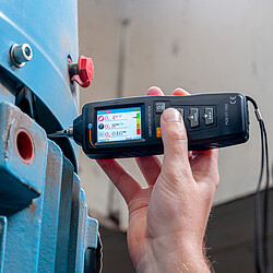 PCE รุ่นVT-1300Sมาตรความเร่ง Accelerometer