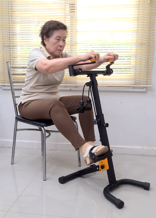 จักรยานออกกำลังกายผู้สูงอายุ, จักรยานกายภาพบำบัด, จักรยานคนแก่, จักรยานออกกำลังกายในบ้าน