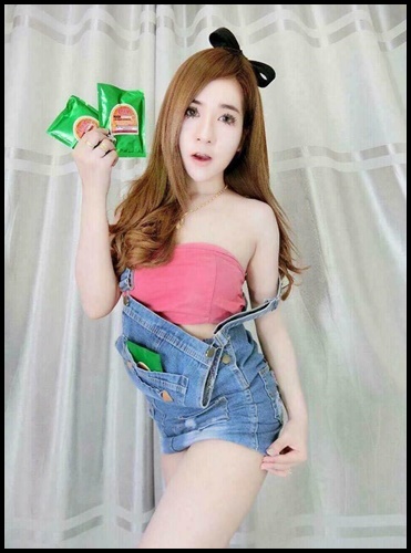 มาร์คผิวขาววิตามินซี LADA by Nang