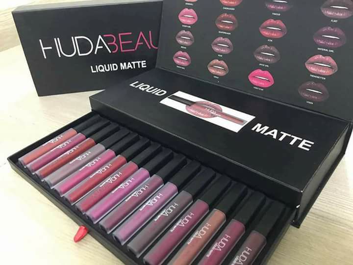 ฮูดะ บิวตี้ เซทลิปสติก เนื้อแมท (Huda Beauty Liquid Matte Set)