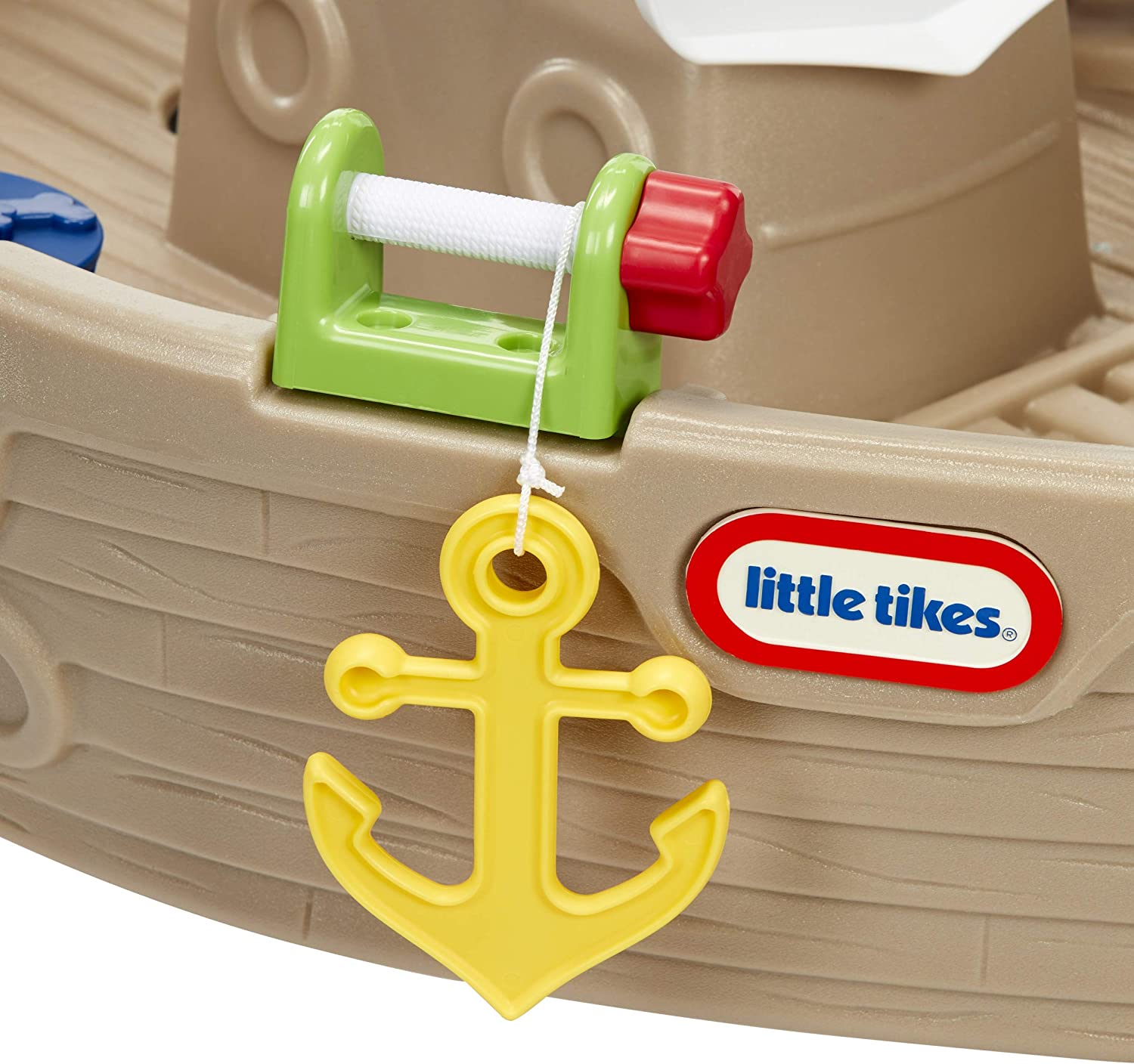 โต๊ะกิจกรรมเล่นน้ำ Little Tikes Treasure Trove Water Table and Role Play Pirate Ship ราคา 7,490 บาท