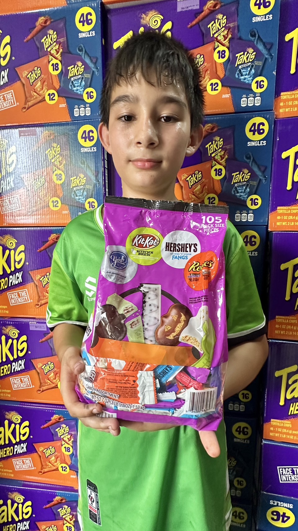 นำเข้า🇺🇸 ช๊อคโกแลตฮาโลวีนถุงใหญ่ Hershey Chocolate and Creme Assortment Snack Size Candy, (53.7 Ounce, 105 ชิ้น) , ราคา 1,390 บาท