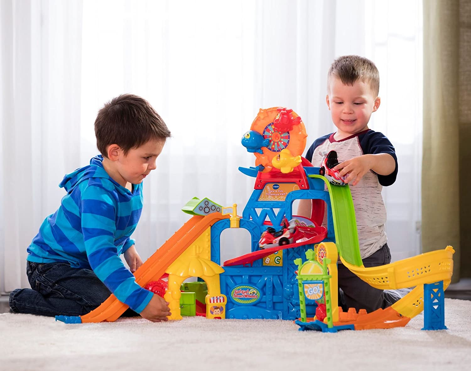 ￼ลิขสิทธิ์แท้ นำเข้า🇺🇸 Vtech Go Go ! Smart Wheels Race & Play Adventure Park ราคา 2,990 บาท