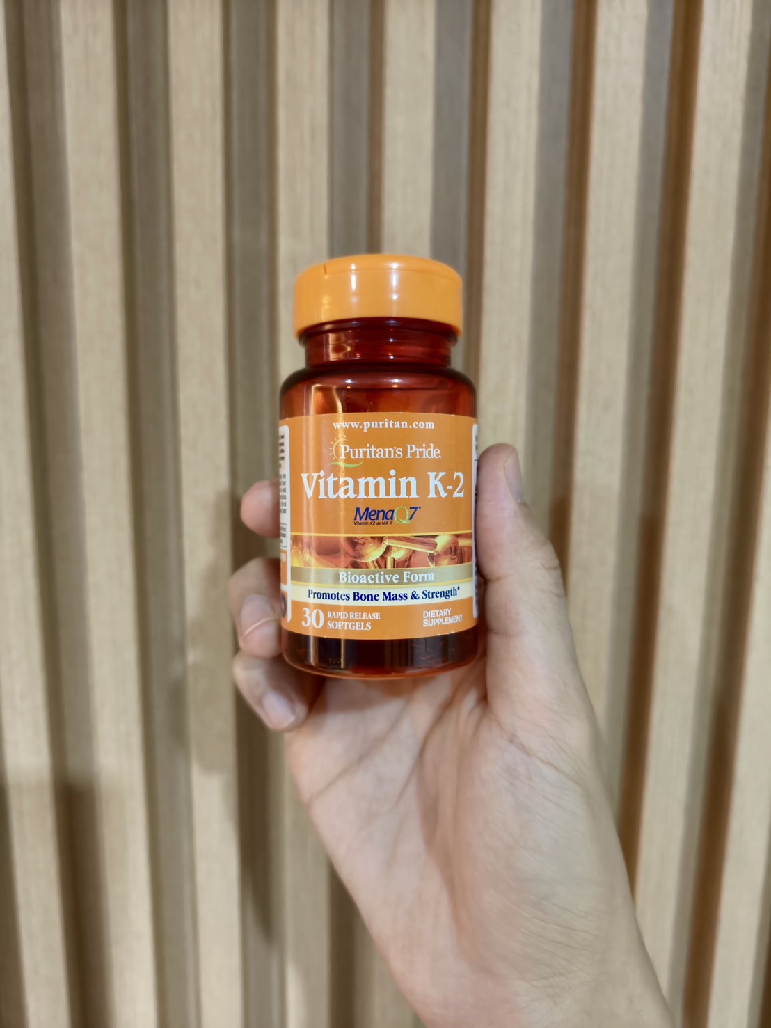 PURITAN'S PRIDE :: Vitamin K-2 (MenaQ7) 100 mcg - 30 ซอฟเจล ช่วยทำให้กระดูกแข็งแรง ป้องกันโรคกระดูกพรุน
