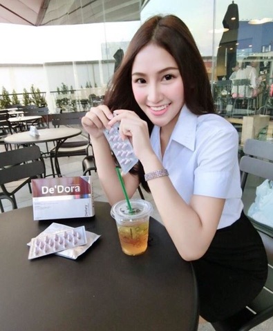ดีโดร่า ซันบล็อค (DE’ DORA SUNBLOCK อนุพันธ์วิตามินกันแดด)