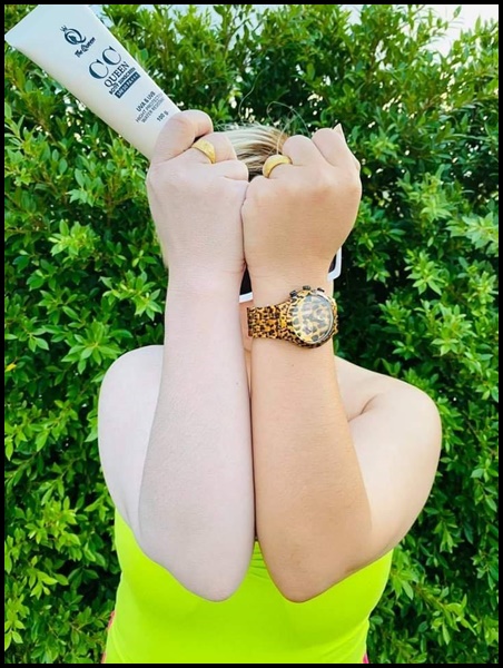 ซีซี ควีน บอดี้ ซันสกรีน CC Queen Body Sunscreen The Queen (ส่งฟรี)