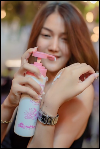 ดับเบิ้ลไวท์ วิตามิน โลชั่น โลชั่นยูริ Yuri Double White Vitamin Lotion แพคเกจใหม่
