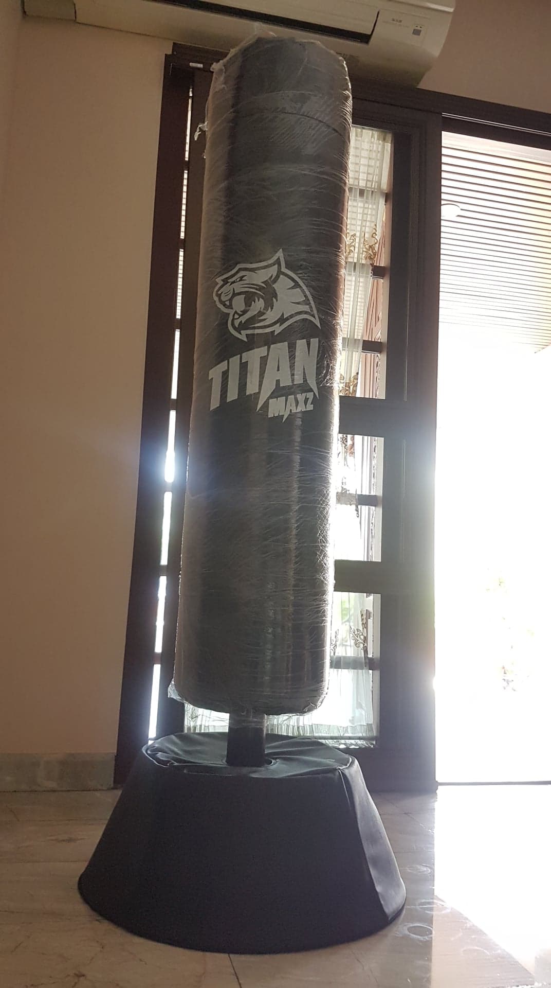 กระสอบทรายตั้งพื้น TitanMaxz