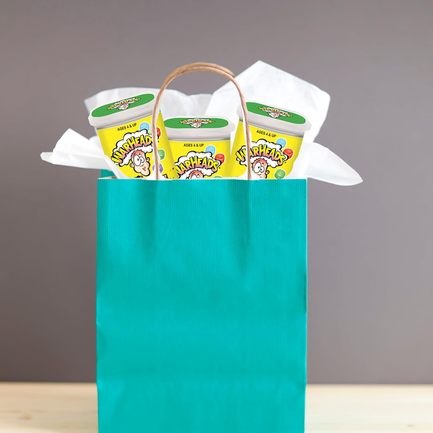 ✨นำเข้าจาก 🇺🇸“ท้าทายความเปรี้ยวสุดขั้ว! Warheads Extreme Sour Hard Candy Minis 5 รสชาติสุดจี๊ด เพียง 190 บาทเท่านั้น สาวกขนมเปรี้ยวต้องลอง! 🍋🍉🍏🍒🫐”