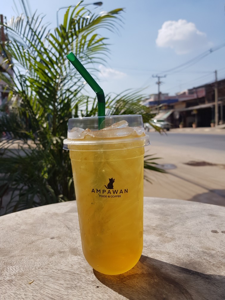 ผงพีช ขนาด 500 กรัม ชาพีช Peach Tea ผงชาพีชป่น ชาคุณภาพ มาตรฐาน อย. คัดสรรชาจากดอยพี้นที่เชียงใหม่ ราคามิตรภาพ ผลิตจากใบชาแท้ 3 สายพันธุ์ ทำให้ได้กลิ่นและรสชาติที่อร่อยและลงตัวสุด ๆ