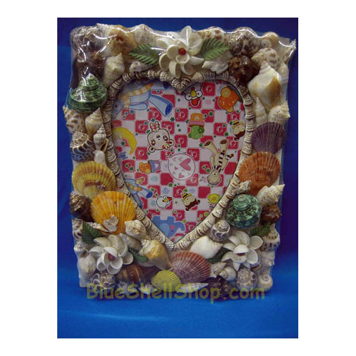 กรอบรูปเปลือกหอยสี่เหลี่ยมในหัวใจ