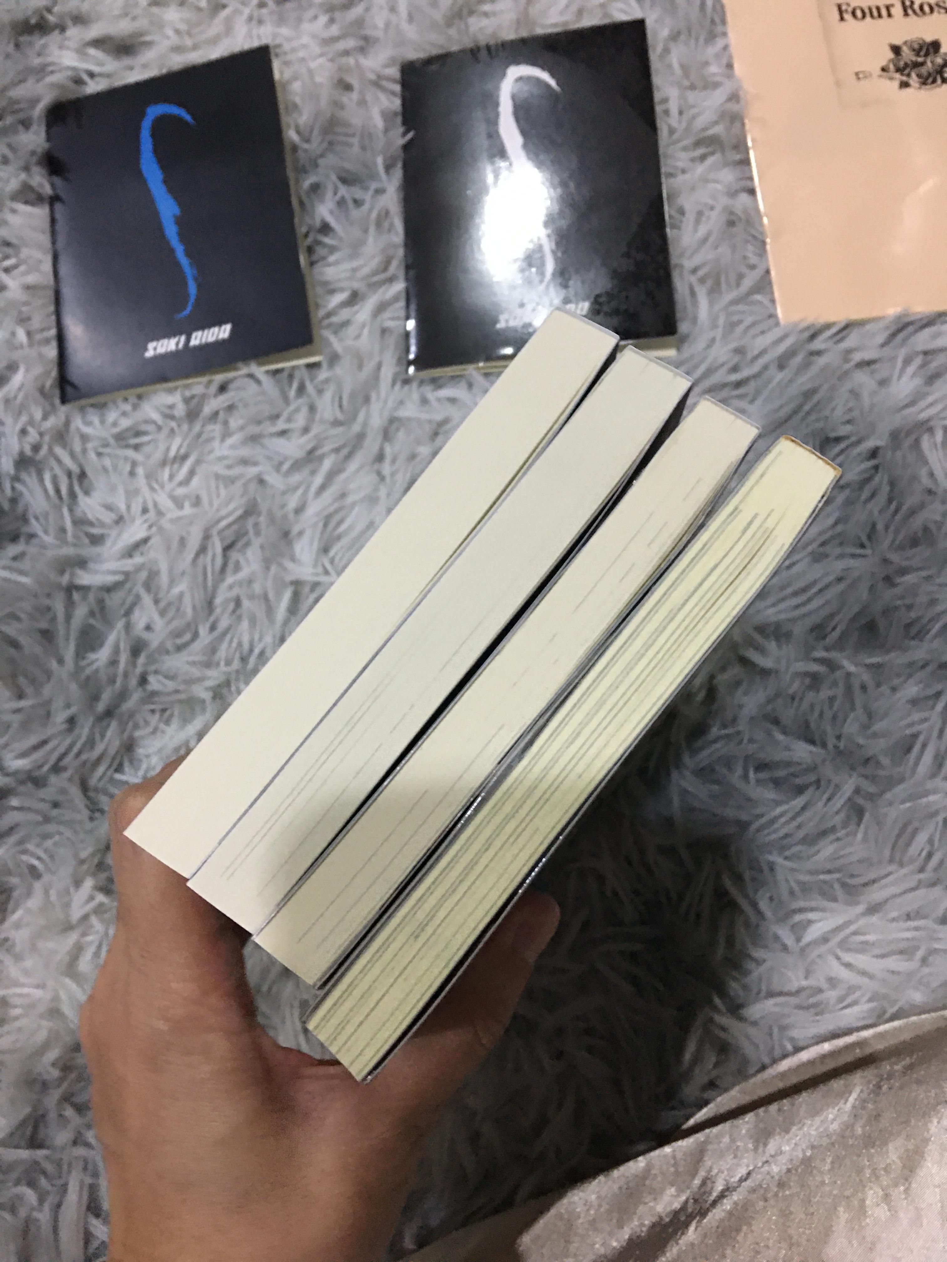 Set นิยายแปล S 4 เล่ม รอบจอง