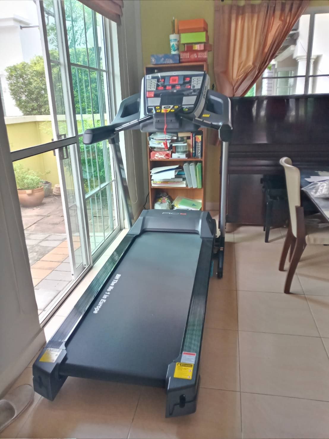 ลู่วิ่งไฟฟ้า BH Fitness รุ่น RC04 มีส่วนลดพิเศษเพียบ!