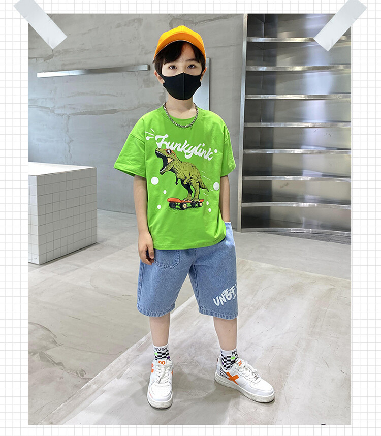 ชุดเซ็ตเด็กชาย เสื้อยืดลายไดโนเสาร์+กางเกงยีนส์