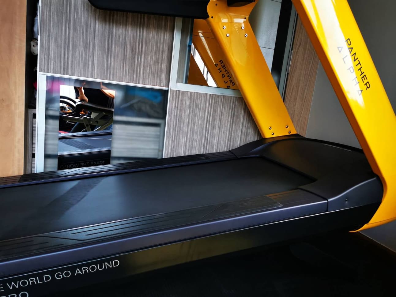 ลู่วิ่งไฟฟ้า MuscleX G5100Pro /AC 7Hp / Alpha Panther