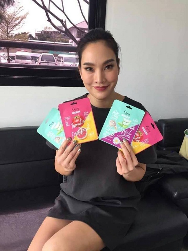 แผ่นมาส์กหน้า เวอรีน่า เอ็นวี่ เฟเชียล มาส์ก (Verena Envy Facial Mask)