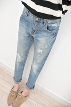JW5912003 กางเกงยีนส์ผู้หญิงเกาหลีทำขาดเซอร์สีฟ้าอ่อนและสีน้ำเงิน (พรีออเดอร์) JW5912003 ชิ้น