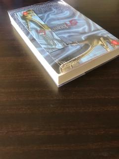 รักโดยพลการ/อัญชรีย์