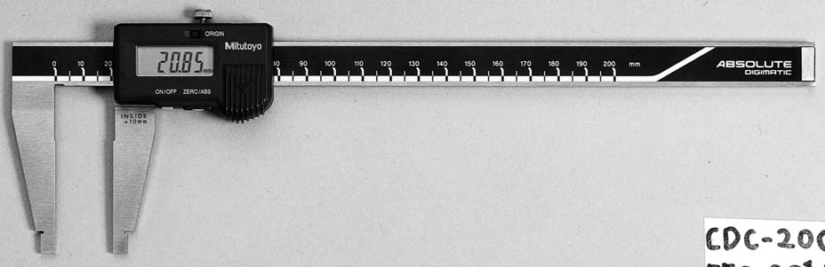 Digimatic Caliper SERIES 550 — wth Nib Style Jaws
