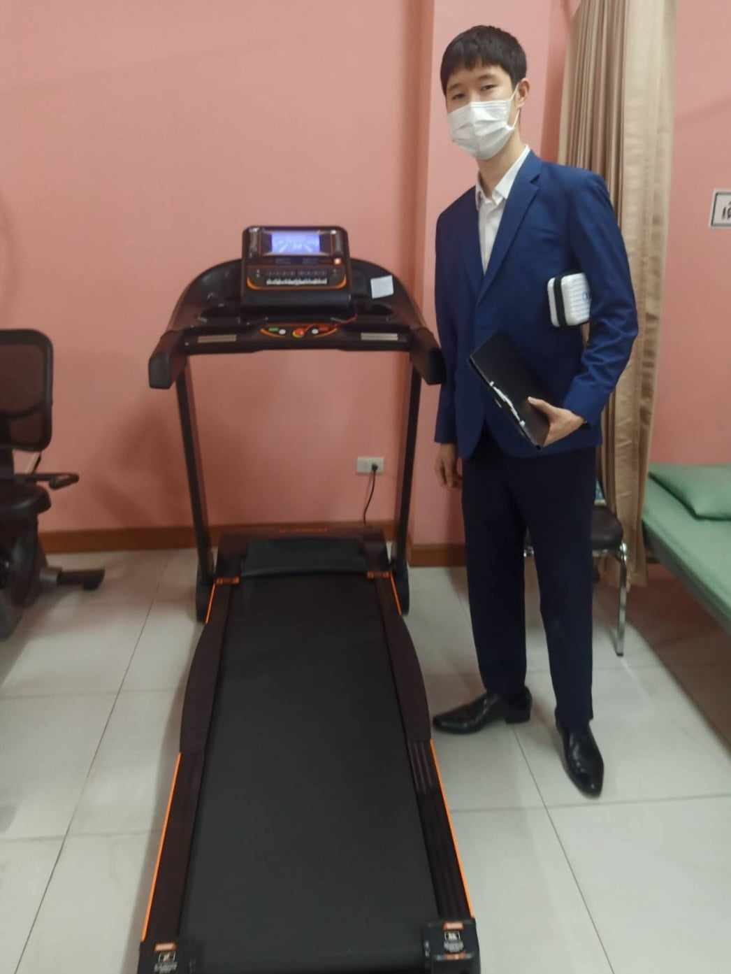 ลู่วิ่งไฟฟ้า V TECH รุ่น T858 มอเตอร์AC ลู่วิ่งฟิตเนส ลู่วิ่งMotorAC Commercial