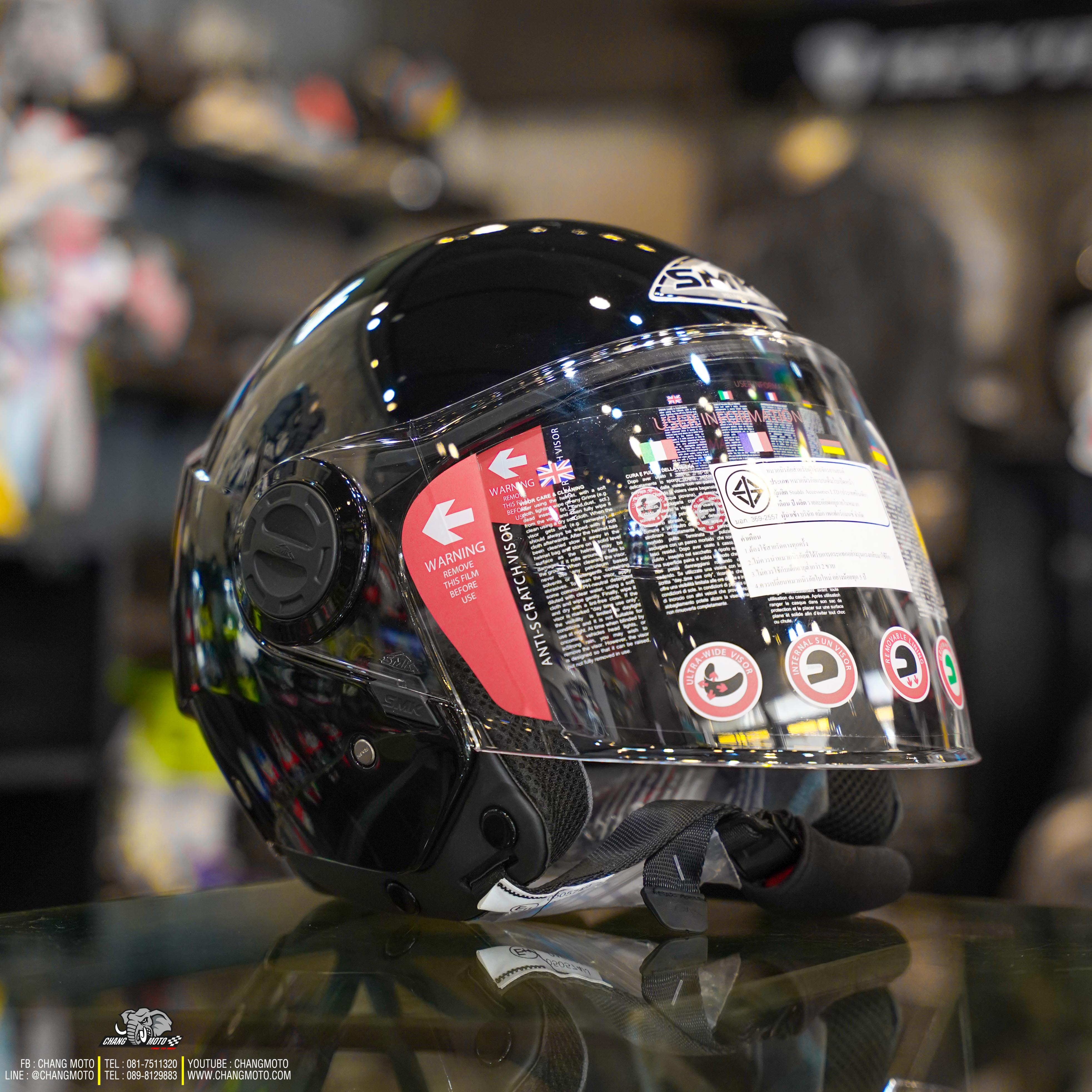 หมวกกันน็อค SMK รุ่น COOPER สี BLACK GL200