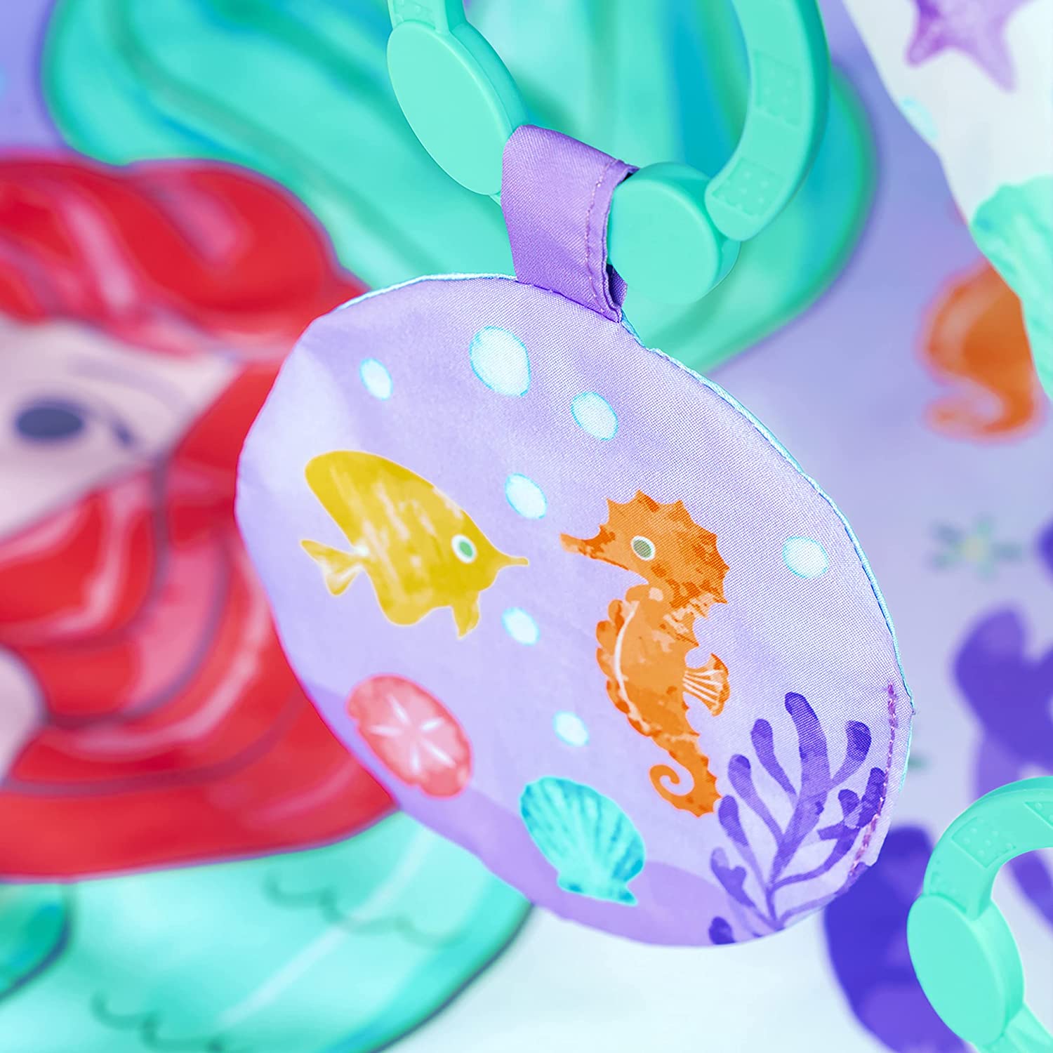 เพลยิม Bright Starts® Disney Baby® The Little Mermaid Twinkle Trove Activity Gym ราคา 4,390 บาท
