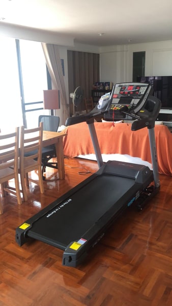 ลู่วิ่งไฟฟ้า BH Fitness รุ่น RC09 ตัวโชว์