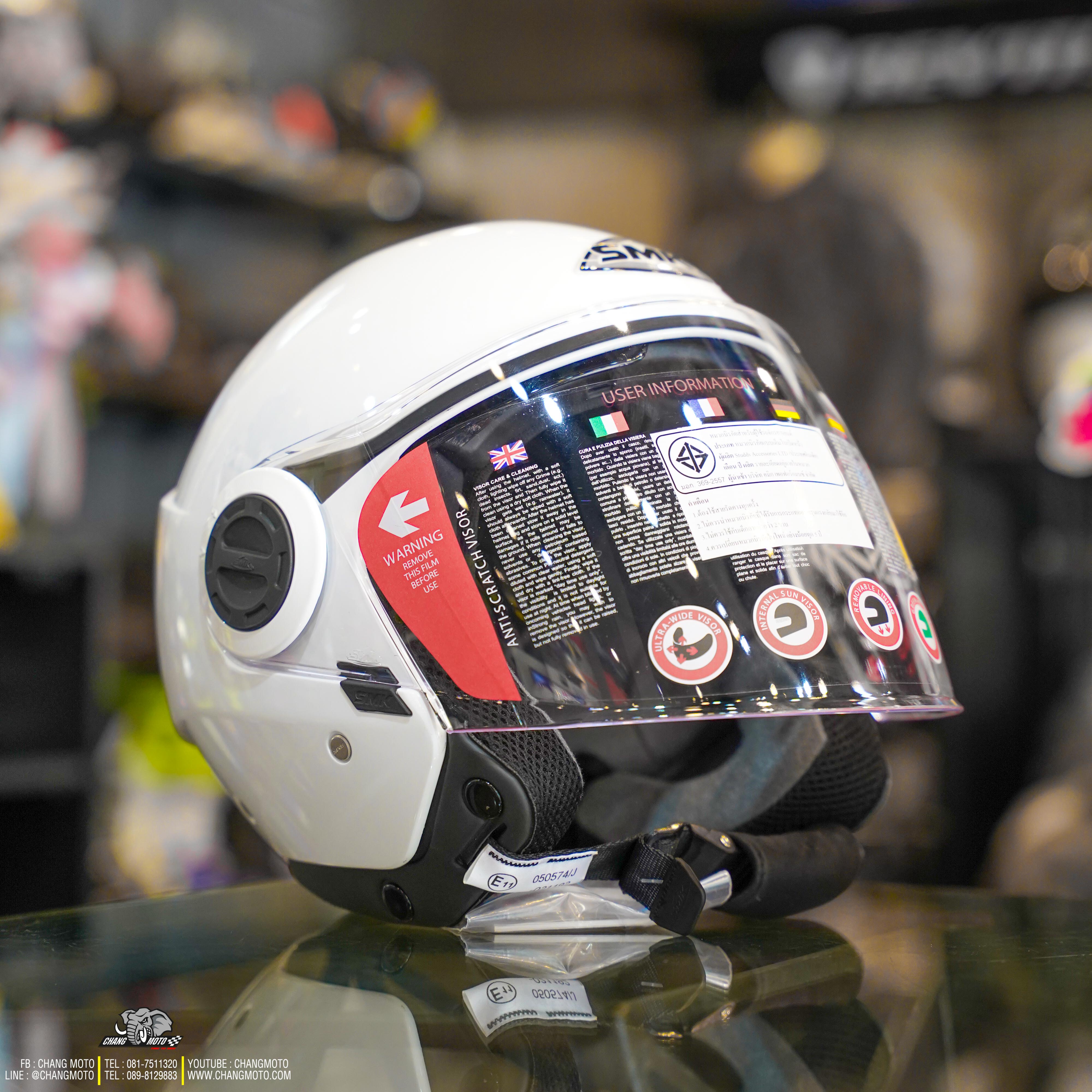 หมวกกันน็อค SMK รุ่น COOPER สี WHITE GL100