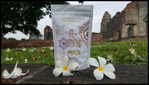 หนุมานฟุตแพทซ์ แผ่นแปะเท้าสมุนไพร