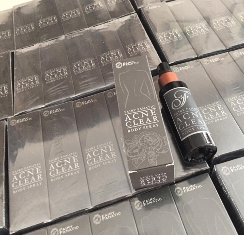 สเปรย์ฆ่าสิวที่หลัง (Fairy Fanatic Acne Clear Body Spray)