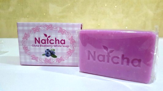 สบู่นัดชาบลูเบอร์รี่ สีม่วง (Natcha Gluta Blueberry White Soap)