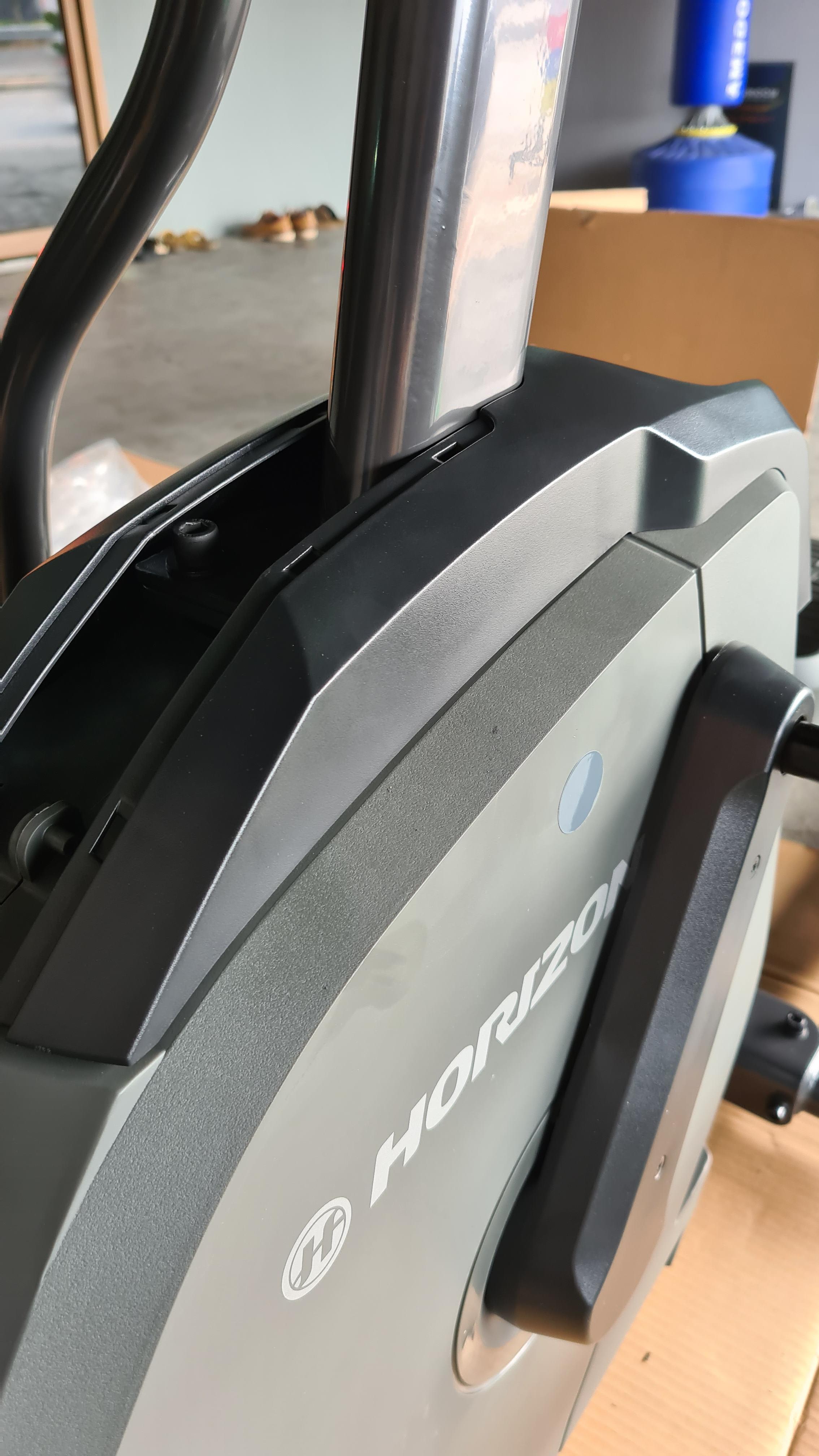 เครื่องเดินวงรี Horizon ex59 elliptical