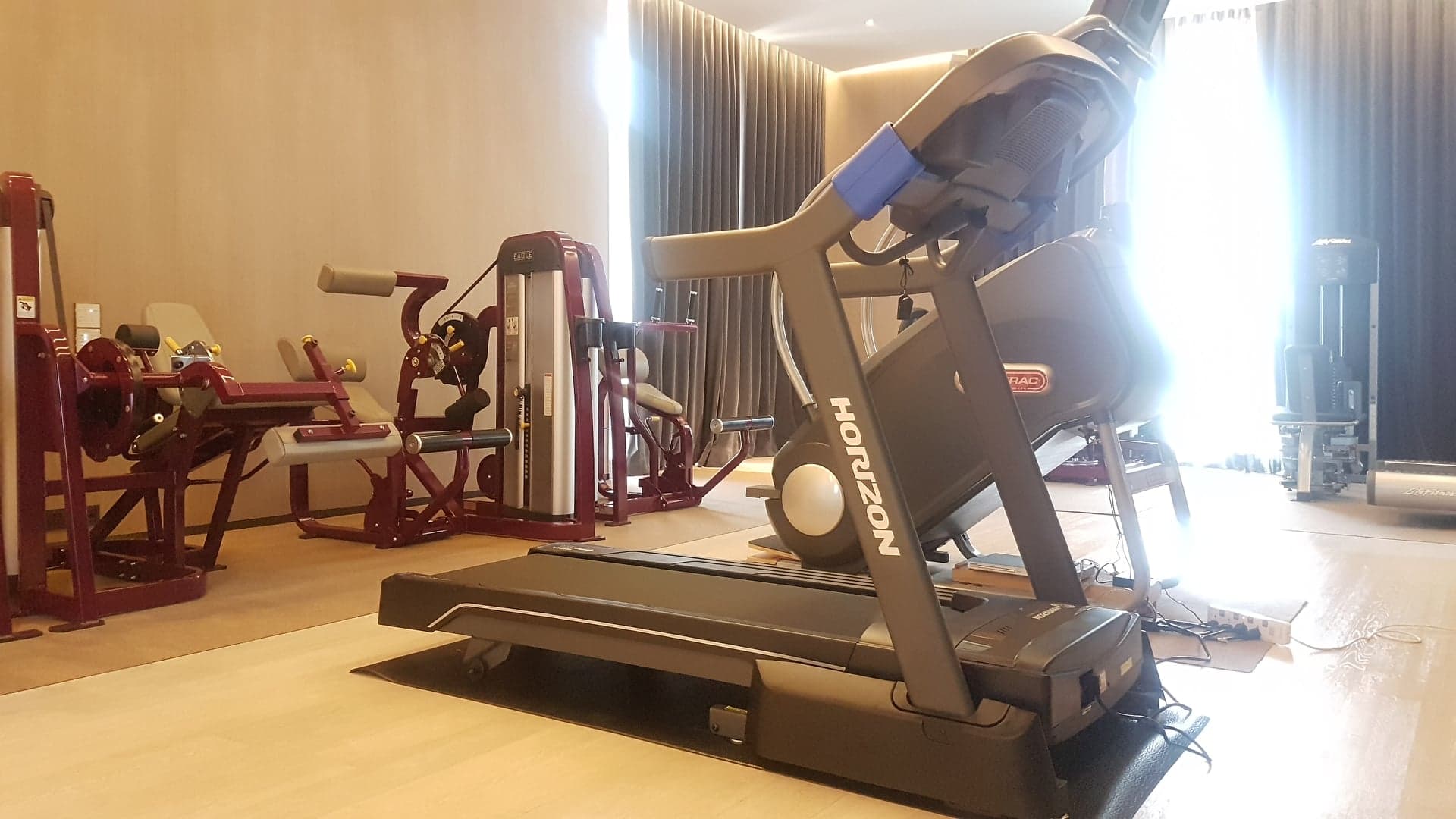 ลู่วิ่งไฟฟ้า Horizon 7.0AT clearance sale