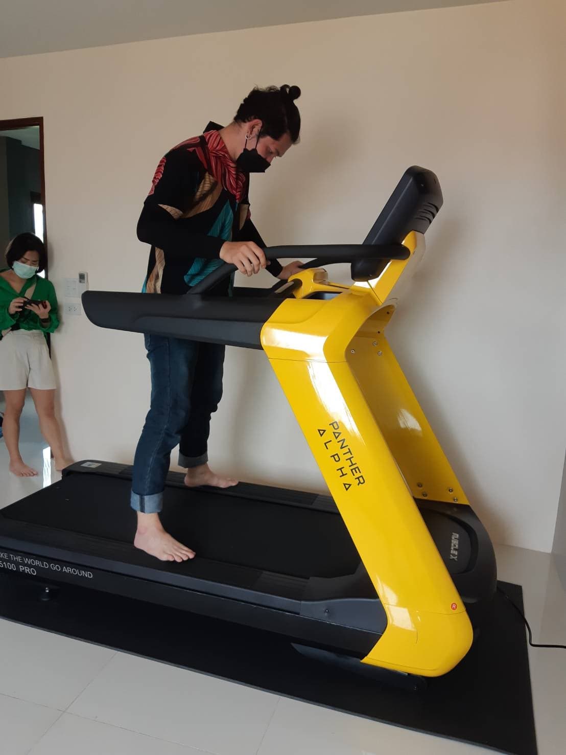 ลู่วิ่งไฟฟ้า MuscleX G5100Pro /AC 7Hp / Alpha Panther