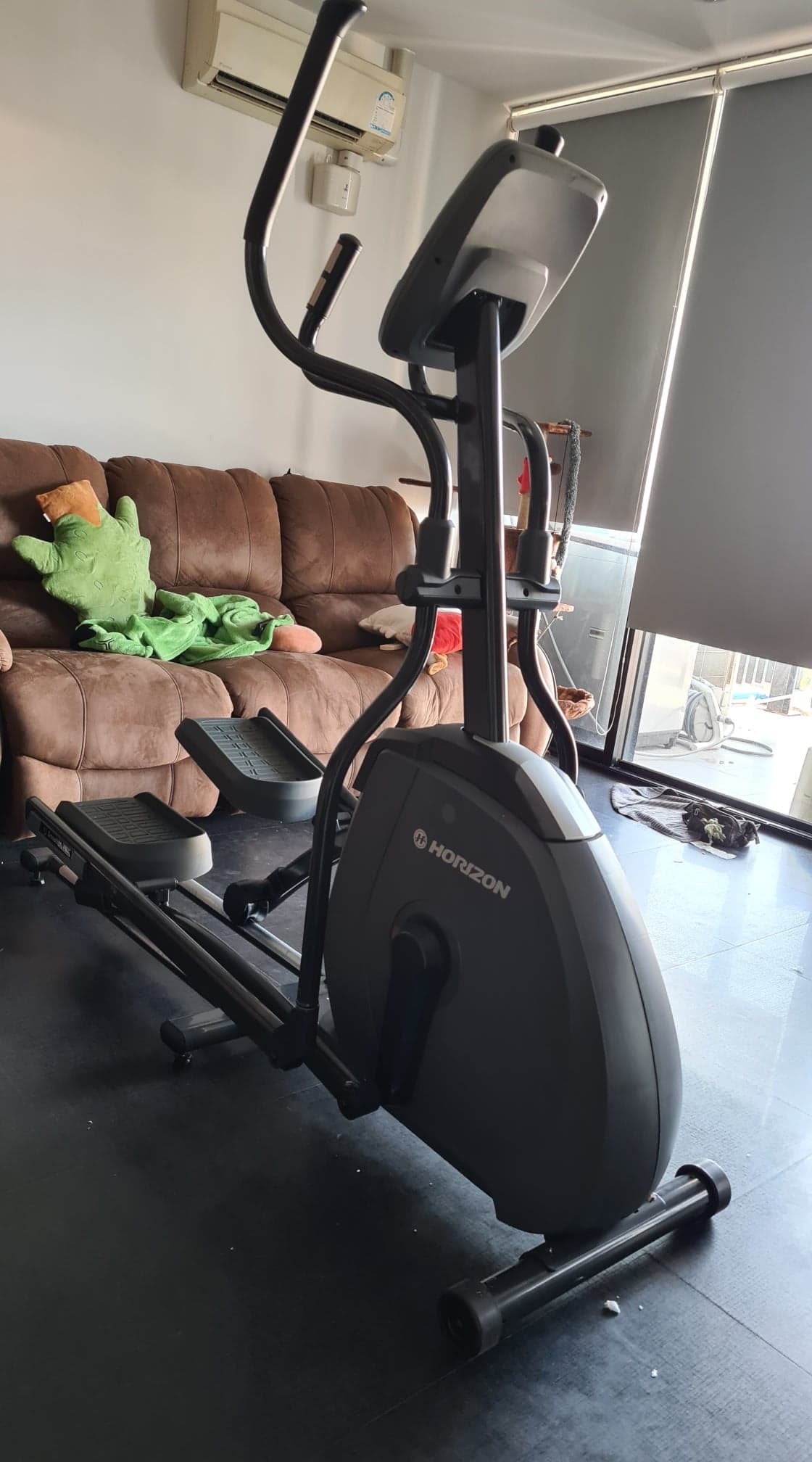 เครื่องเดินวงรี Horizon ex59 elliptical