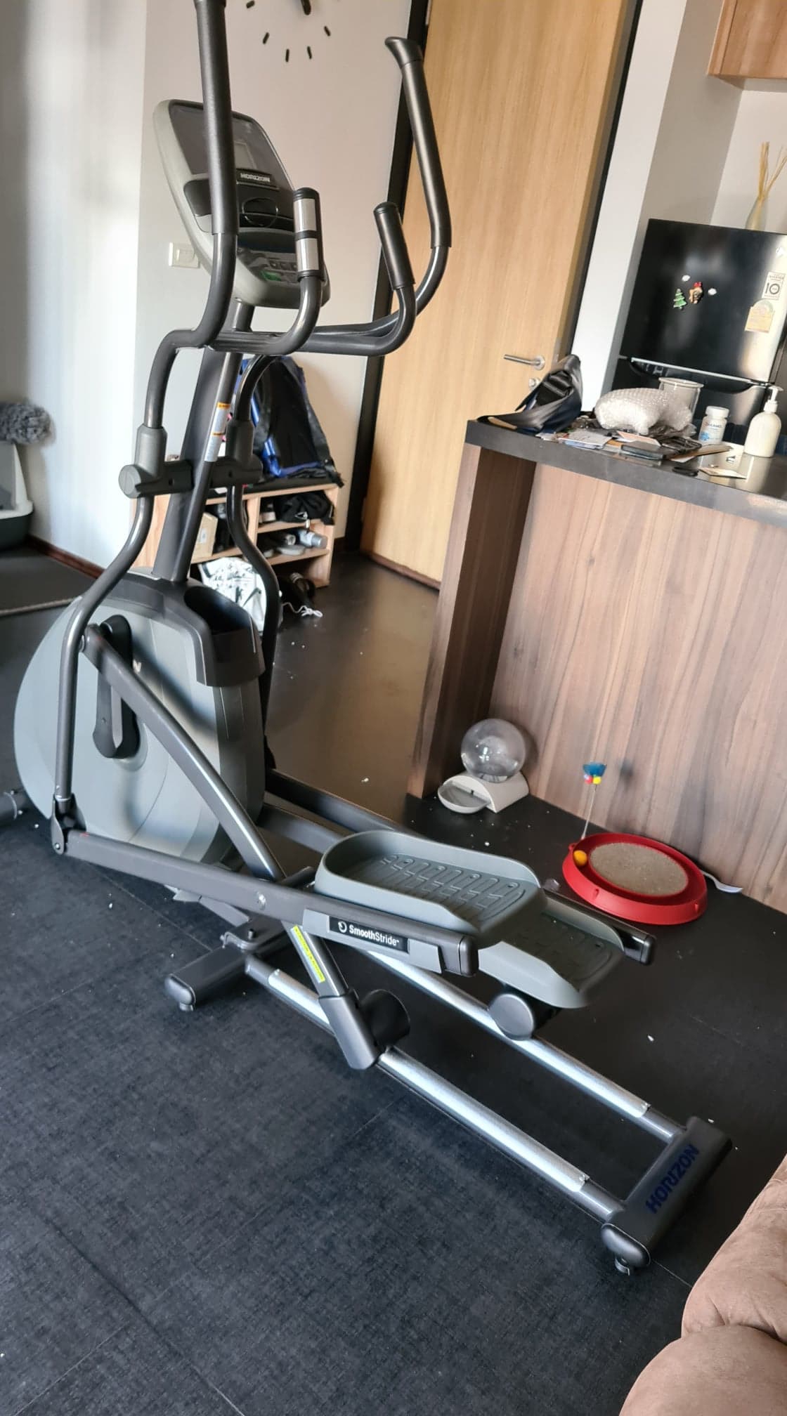 เครื่องเดินวงรี Horizon ex59 elliptical